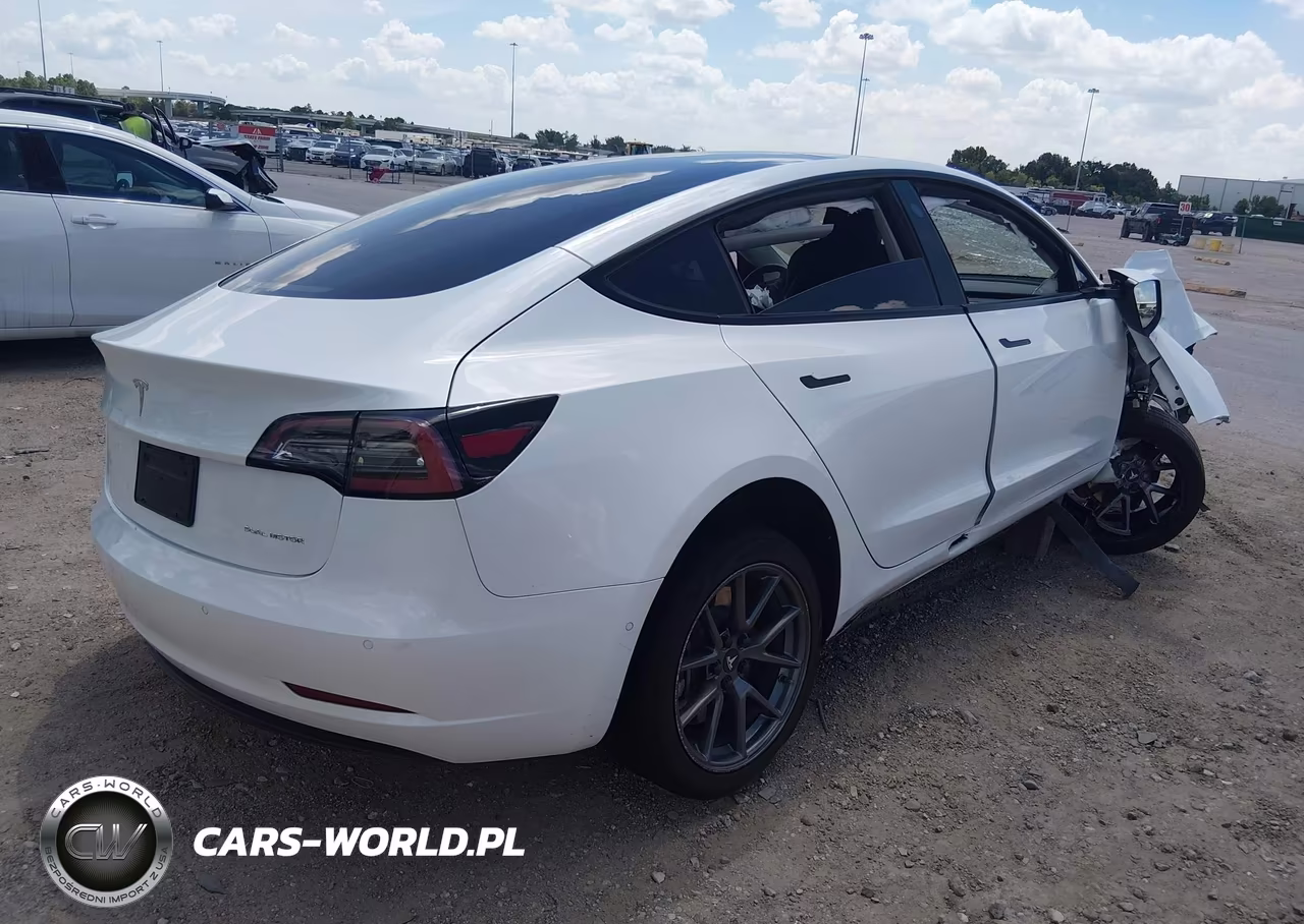 2021 Tesla Model 3 Long Range Dual Motor All-Wheel Drive VIN:5YJ3E1EB9MF836850 - 4