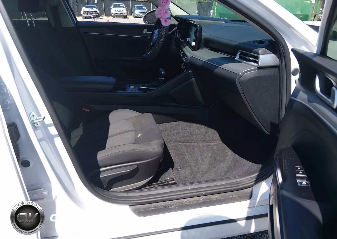 2022 Kia K5 Lxs VIN:5XXG14J21NG165659 - 5
