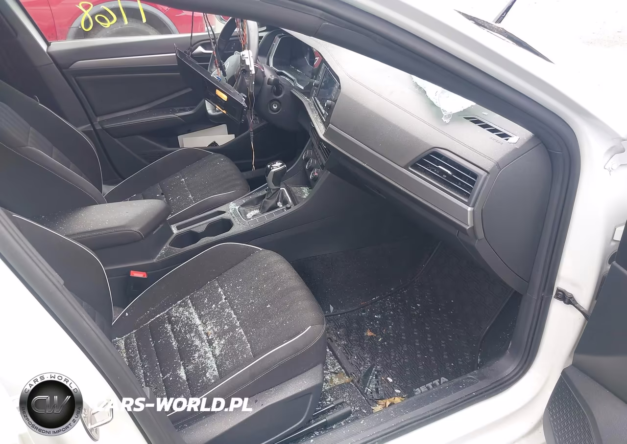 2023 Volkswagen Jetta 1.5T Sport VIN:3VWBM7BU5PM051889 - 5