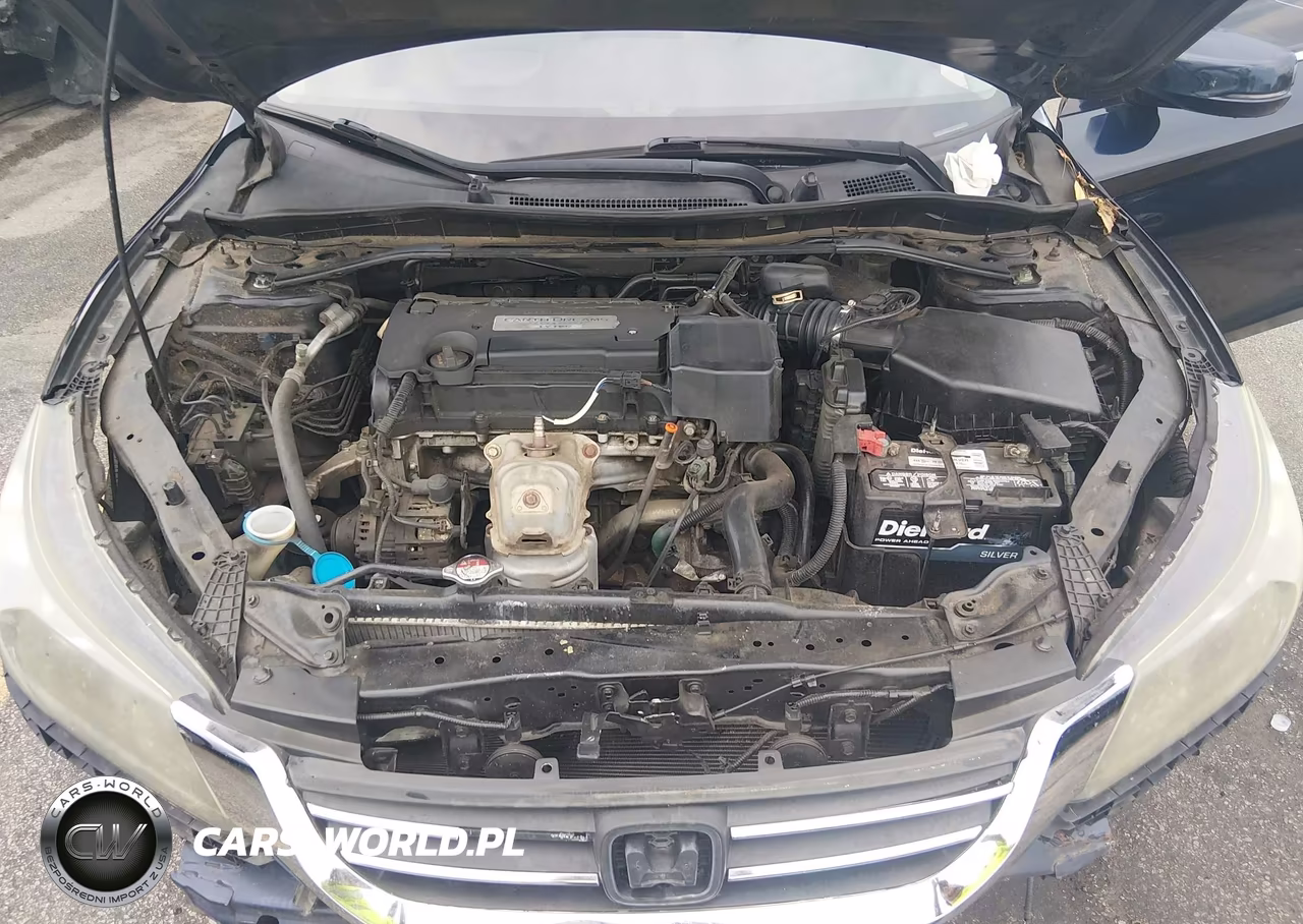 HONDA ACCORD VIN:1HGCR2F86FA234949 - 10