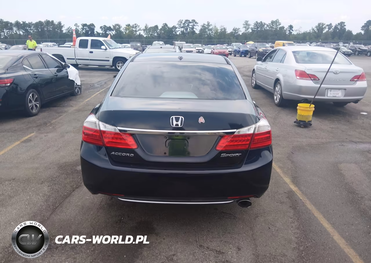 HONDA ACCORD VIN:1HGCR2F86FA234949 - 17