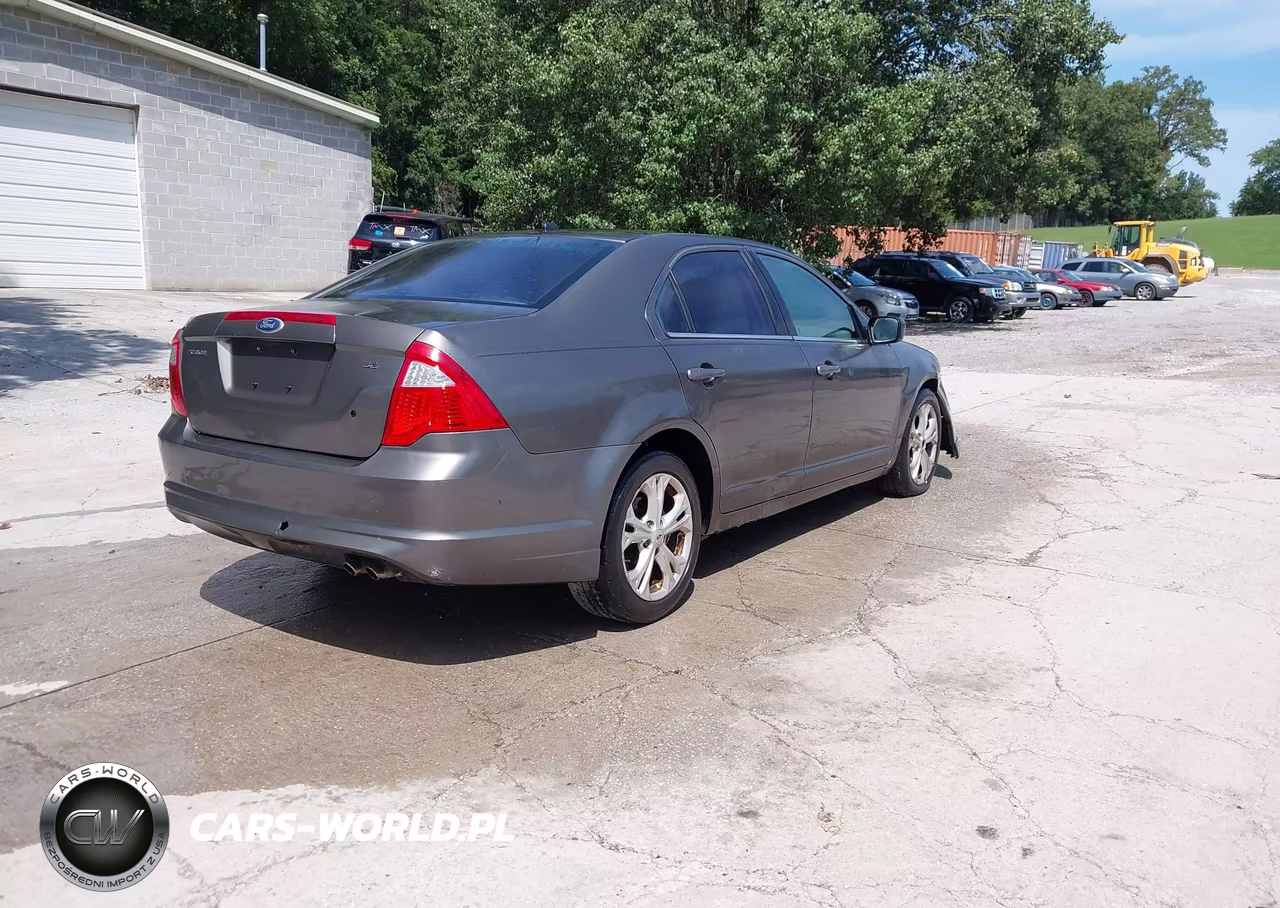 2010 Ford Fusion Se VIN:3FAHP0HA4AR368460 - 4