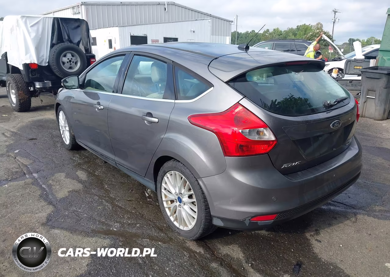 2012 Ford Focus Sel VIN:1FAHP3M26CL381048 - 3