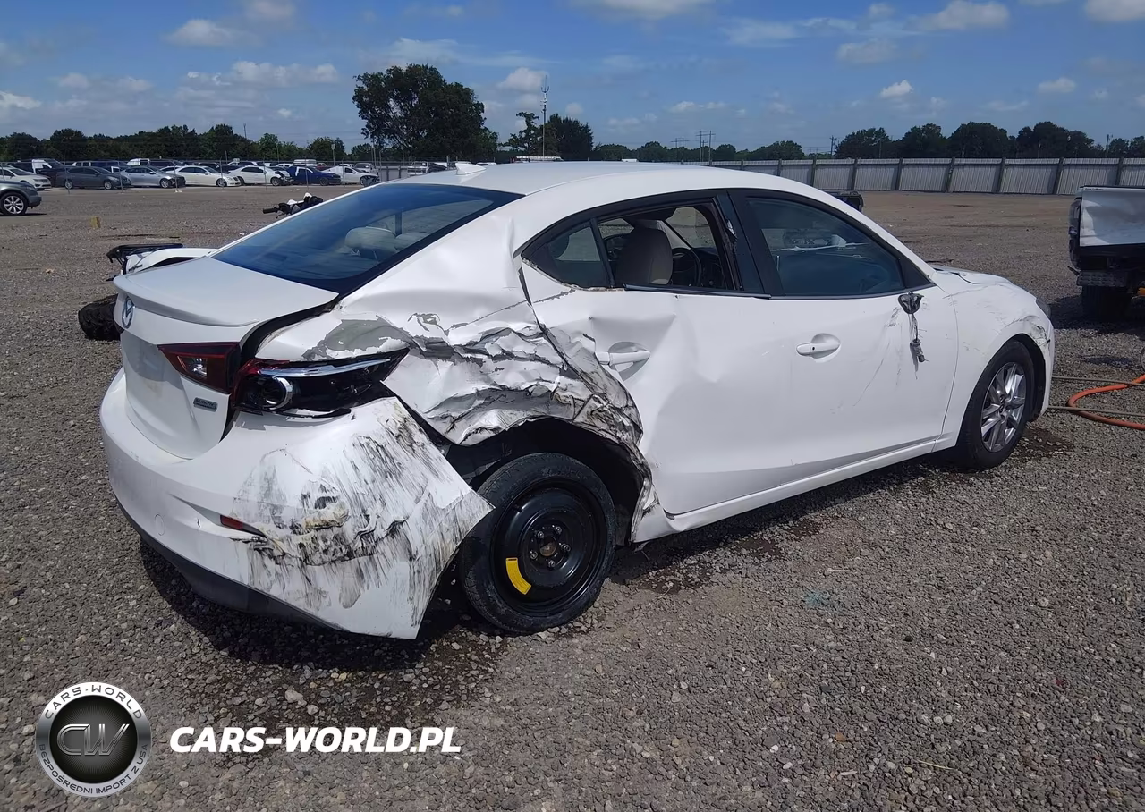 2014 Mazda Mazda3 I Touring VIN:JM1BM1V72E1126855 - 4