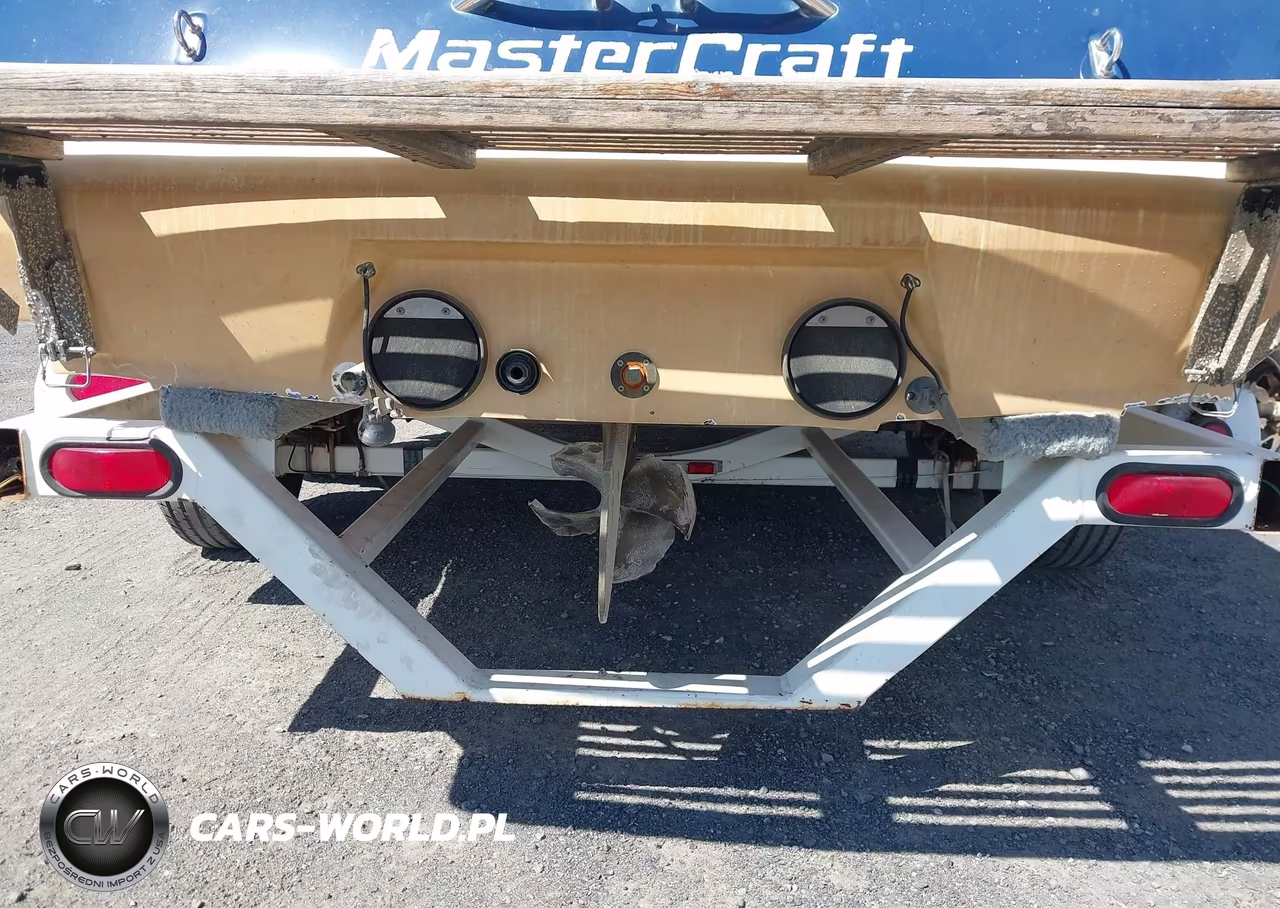 2000 Mastercraft Boat VIN:00000MBCA2EF7J900 - 10