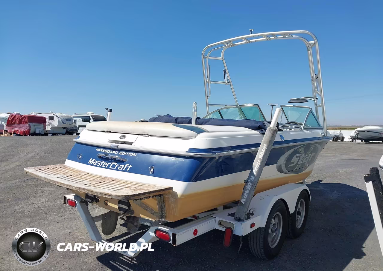 2000 Mastercraft Boat VIN:00000MBCA2EF7J900 - 4