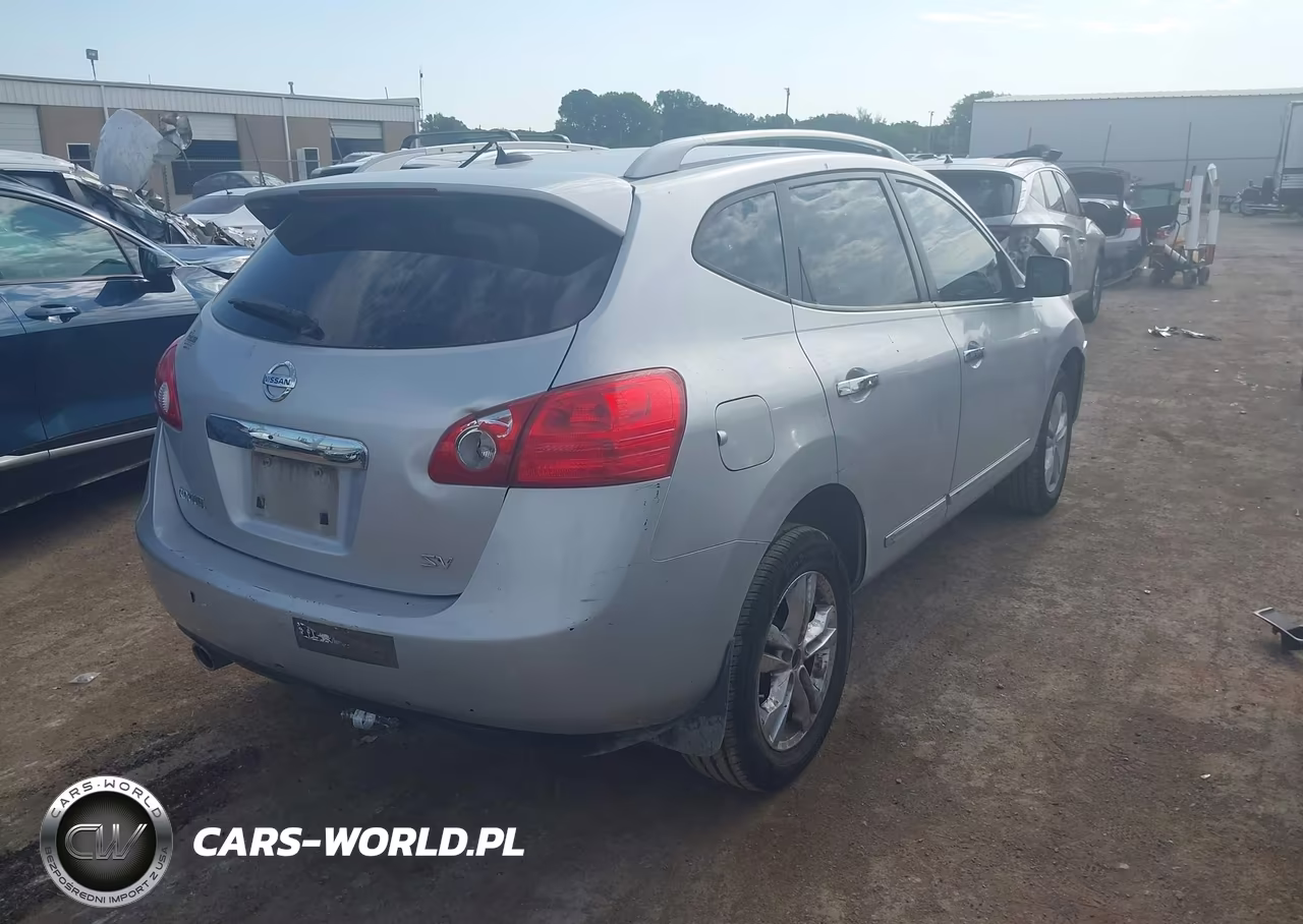 2013 Nissan Rogue Sv VIN:JN8AS5MT8DW524830 - 4