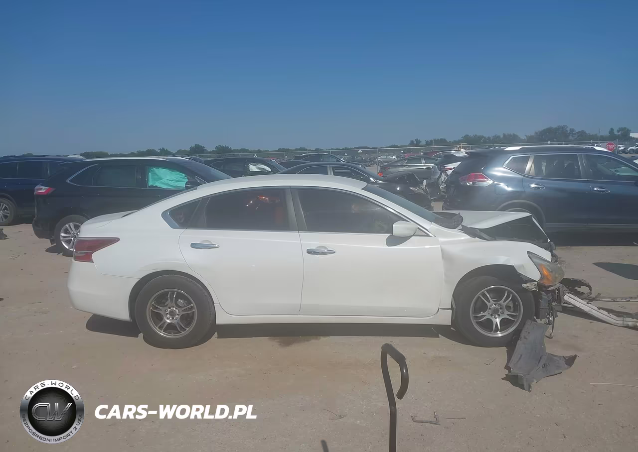 2013 Nissan Altima 2.5 S VIN:1N4AL3AP7DN522048 - 13