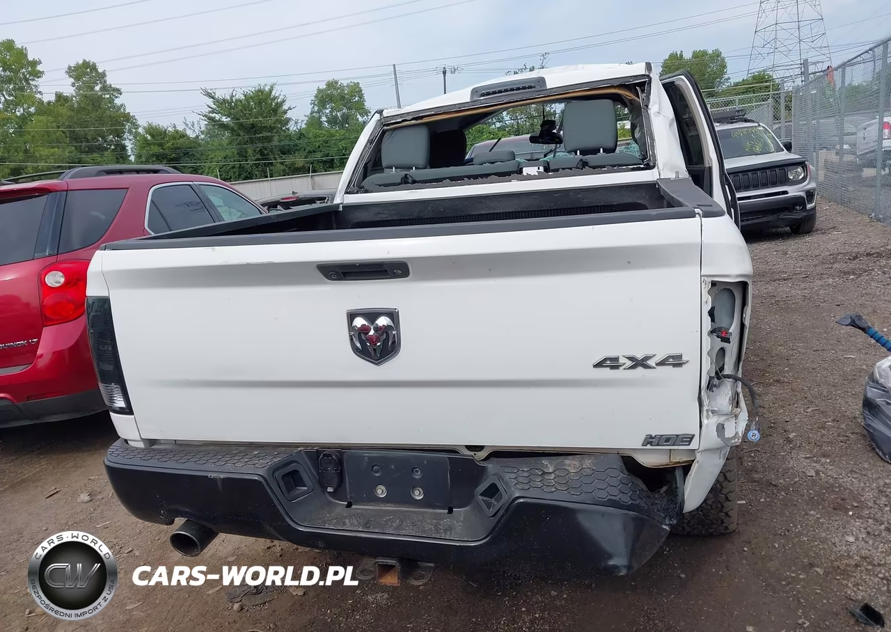 2015 Ram 1500 Express VIN:3C6RR7KT5FG660902 - 16
