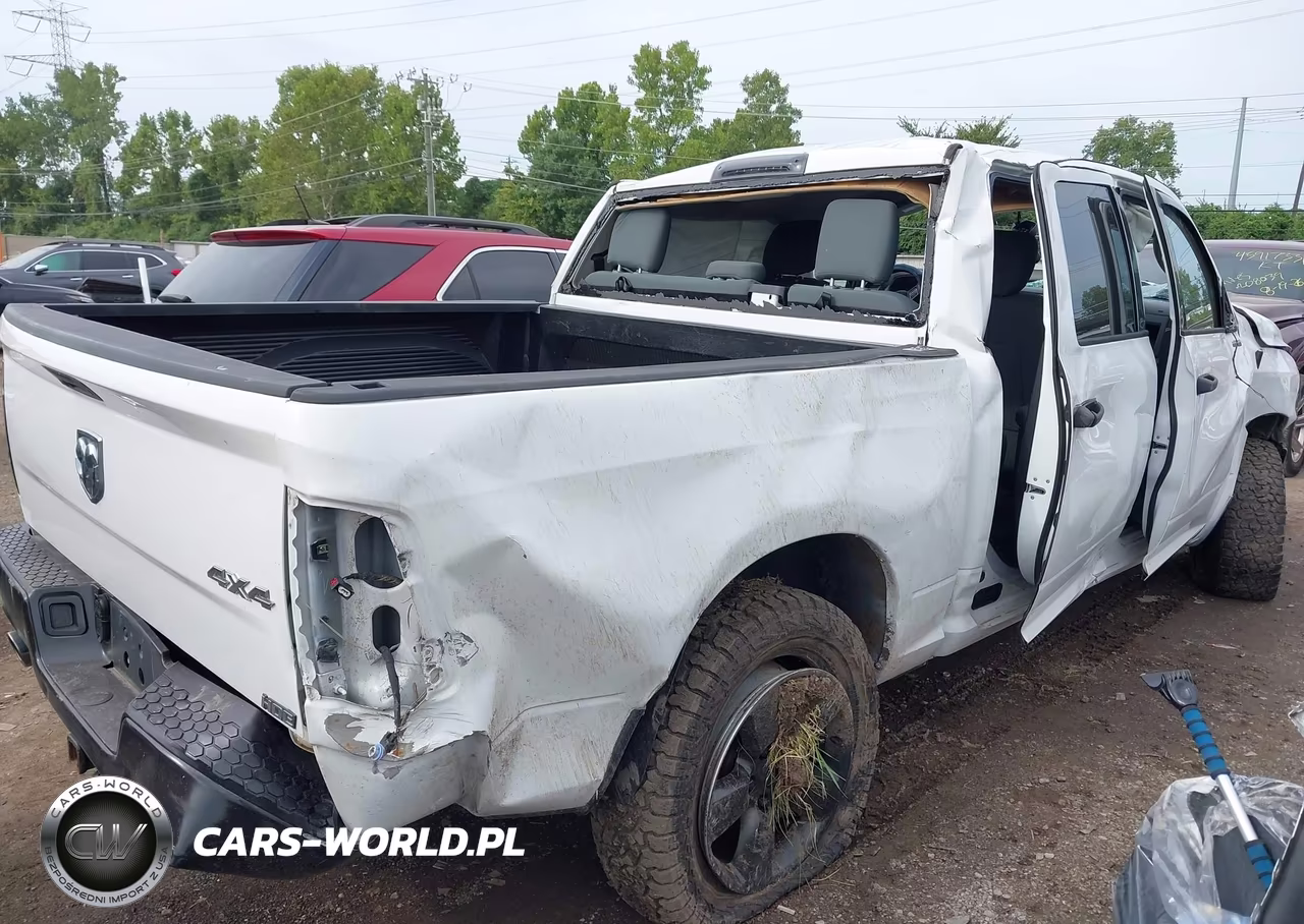 2015 Ram 1500 Express VIN:3C6RR7KT5FG660902 - 4