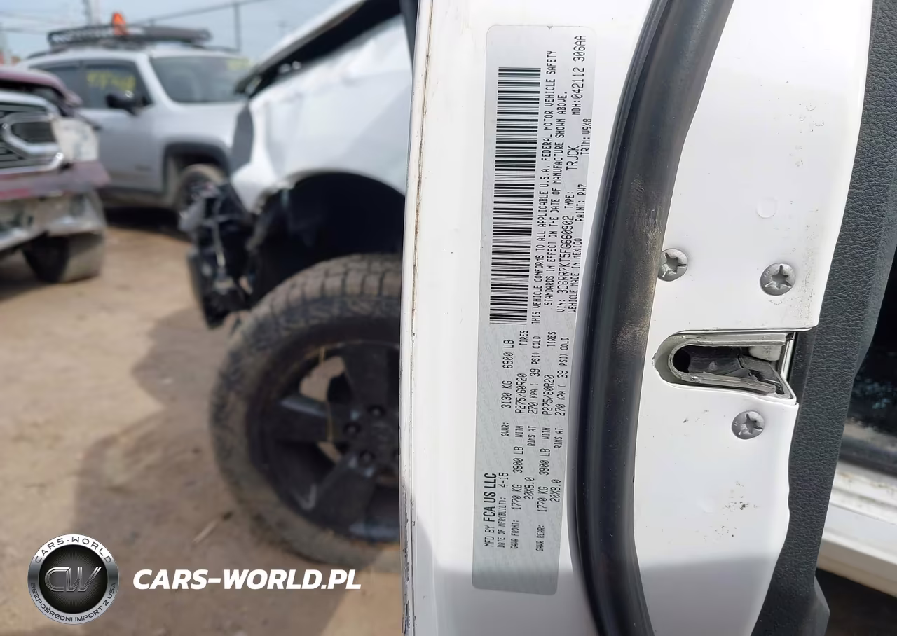 2015 Ram 1500 Express VIN:3C6RR7KT5FG660902 - 9