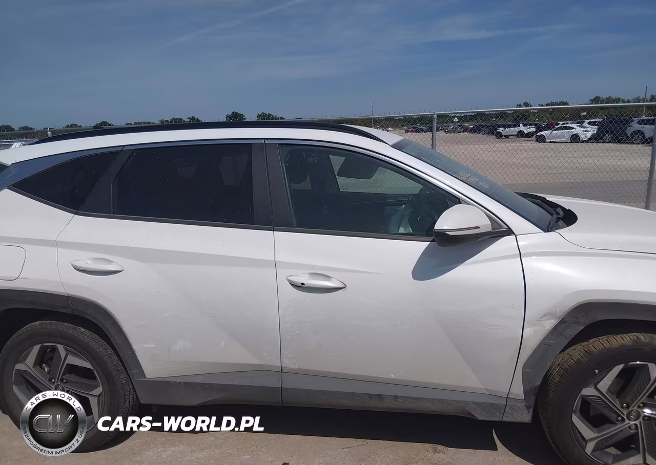 2022 Hyundai Tucson Plug-In Hybrid Sel VIN:KM8JBDA25NU070465 - 12