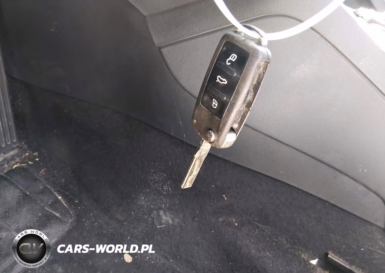 2012 Volkswagen Jetta 2.0L S VIN:3VW2K7AJ6CM411811 - 11