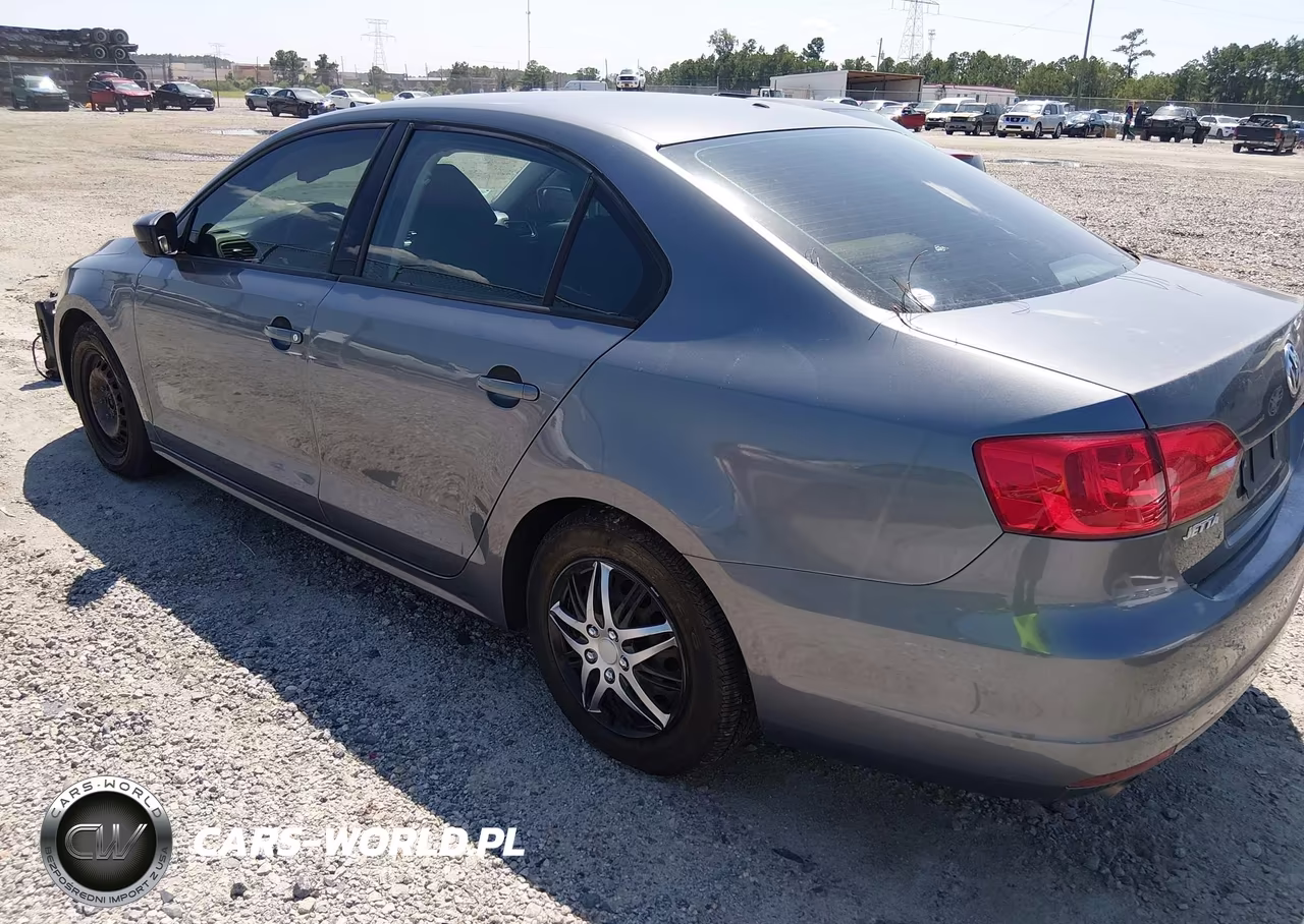 2012 Volkswagen Jetta 2.0L S VIN:3VW2K7AJ6CM411811 - 3
