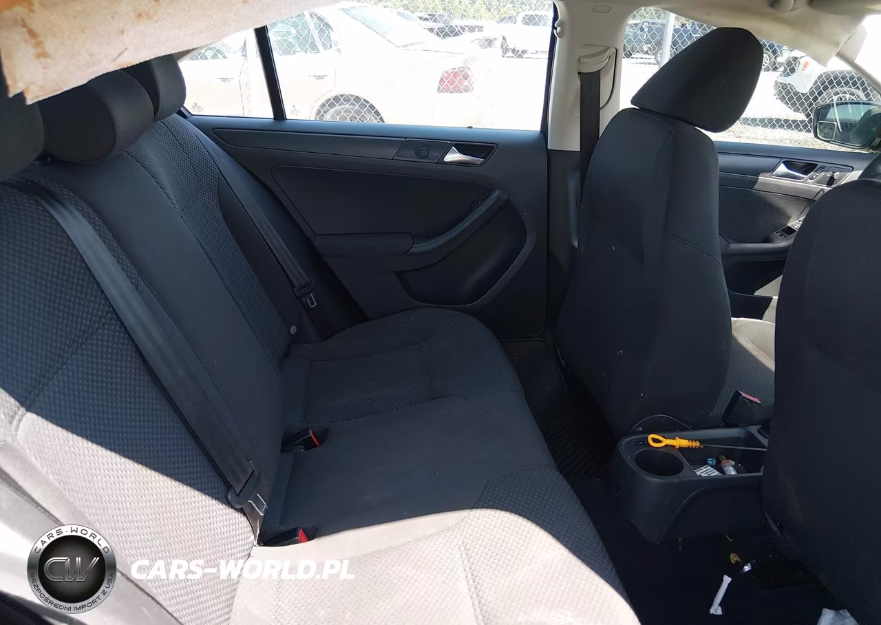 2012 Volkswagen Jetta 2.0L S VIN:3VW2K7AJ6CM411811 - 8