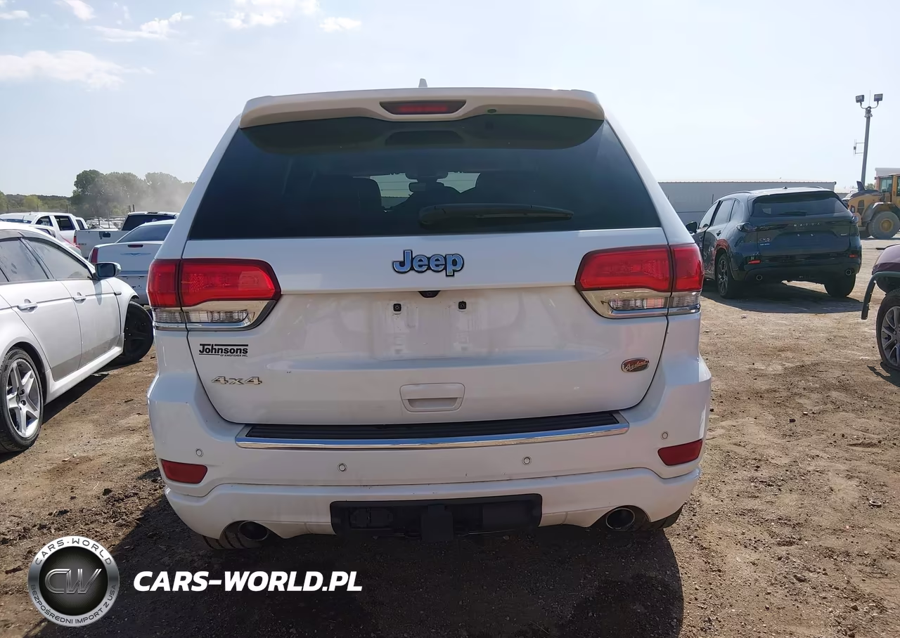 2020 Jeep Grand Cherokee Overland 4X4 VIN:1C4RJFCG9LC375890 - 16