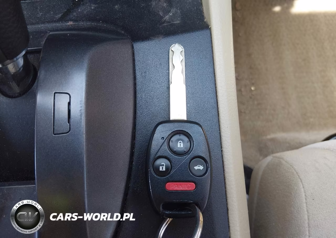 2010 Honda Accord 2.4 Lx-P VIN:1HGCP2F46AA063115 - 11