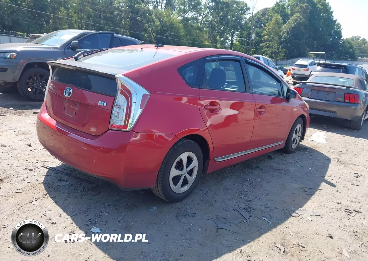 2012 Toyota Prius Four VIN:JTDKN3DU6C5473269 - 4