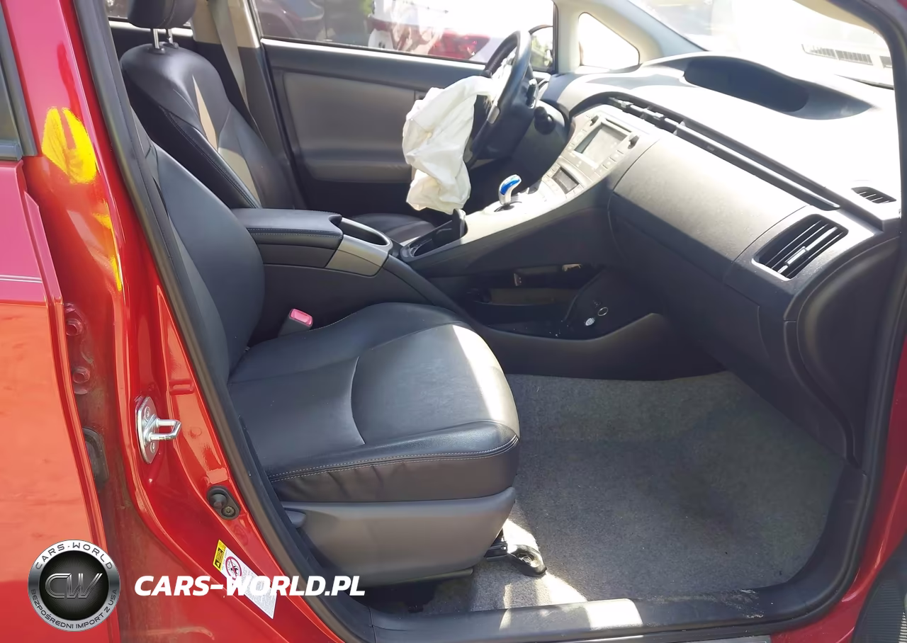 2012 Toyota Prius Four VIN:JTDKN3DU6C5473269 - 5