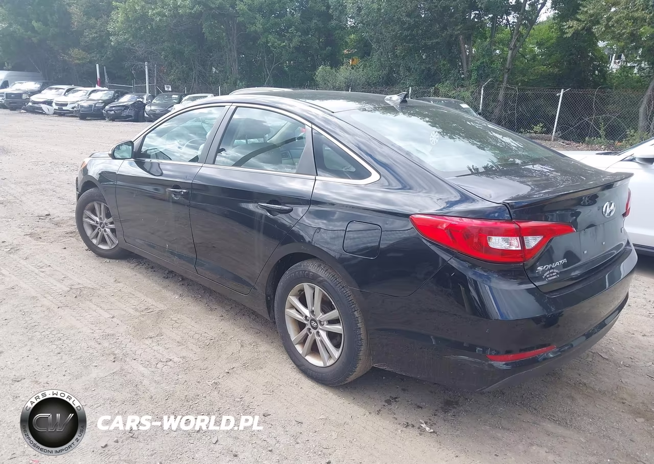 2016 Hyundai Sonata Eco VIN:5NPE24AA3GH423103 - 3