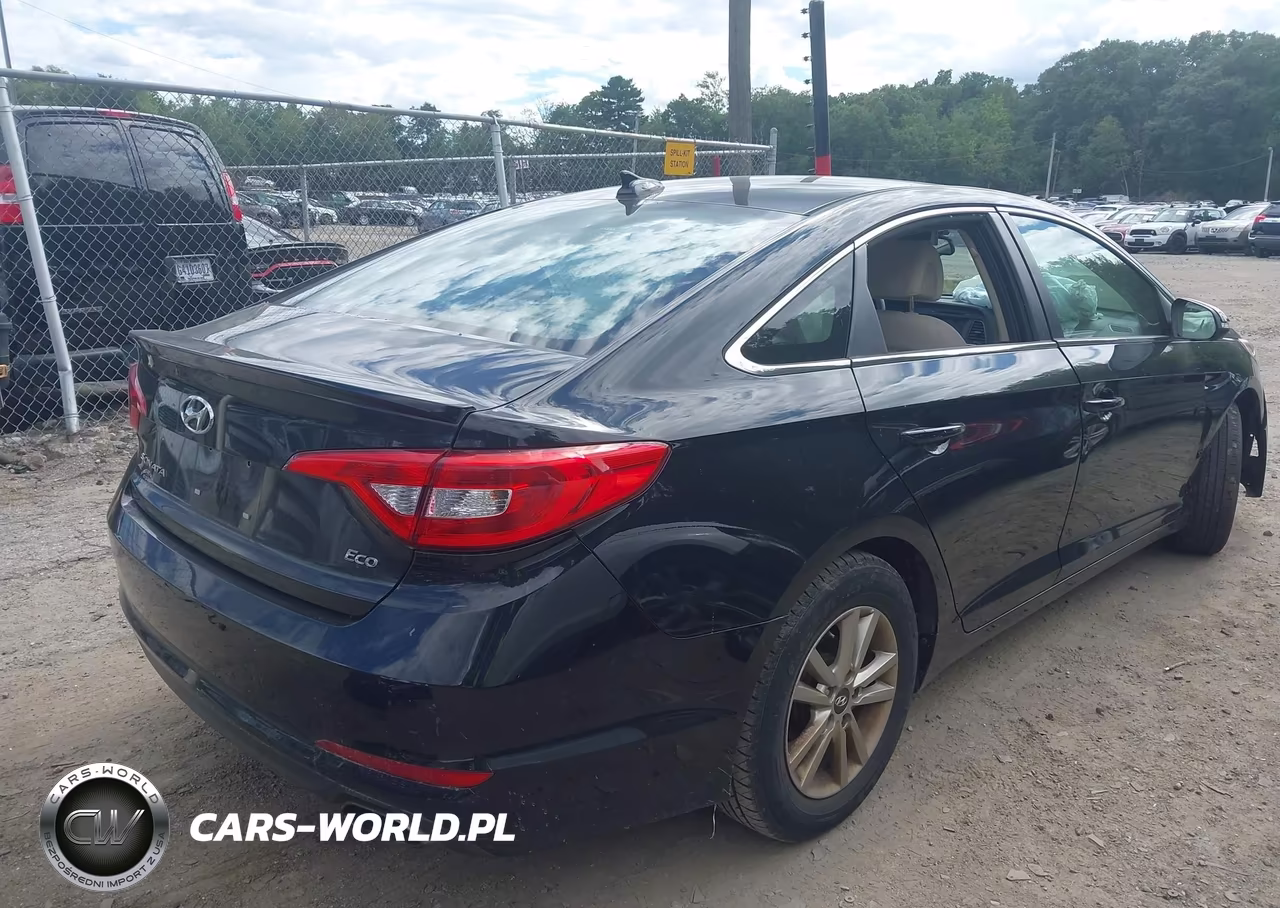 2016 Hyundai Sonata Eco VIN:5NPE24AA3GH423103 - 4