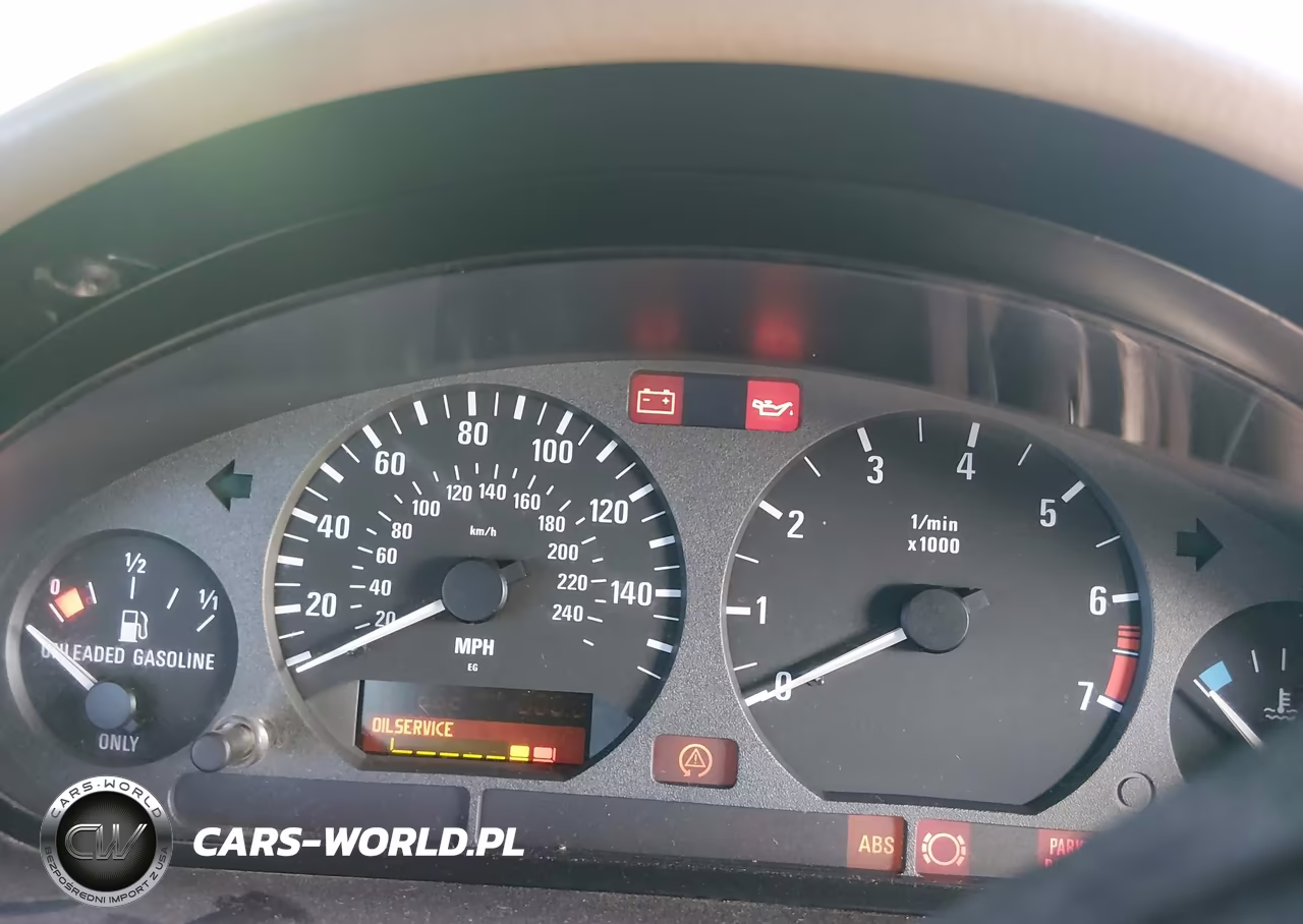 1998 BMW Z3 1.9 VIN:4USCH7338WLE09744 - 7