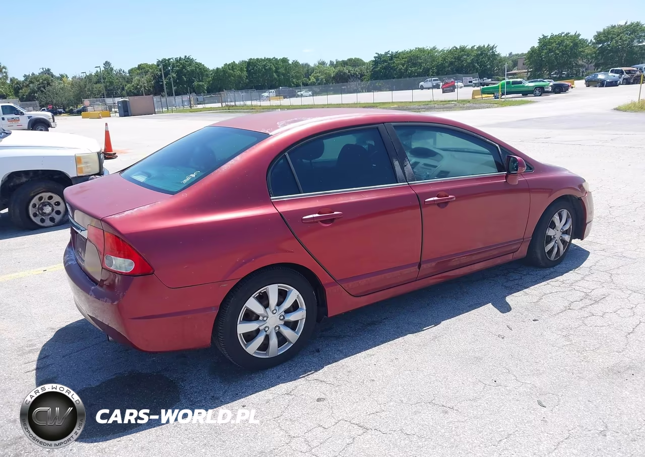 2010 Honda Civic Lx VIN:2HGFA1F51AH560804 - 4