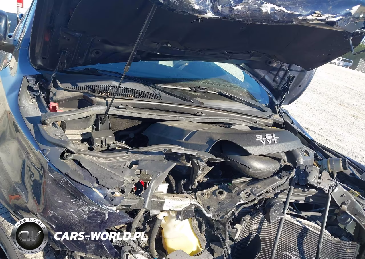 2012 Jeep Grand Cherokee Laredo VIN:1C4RJFAG2CC226837 - 10