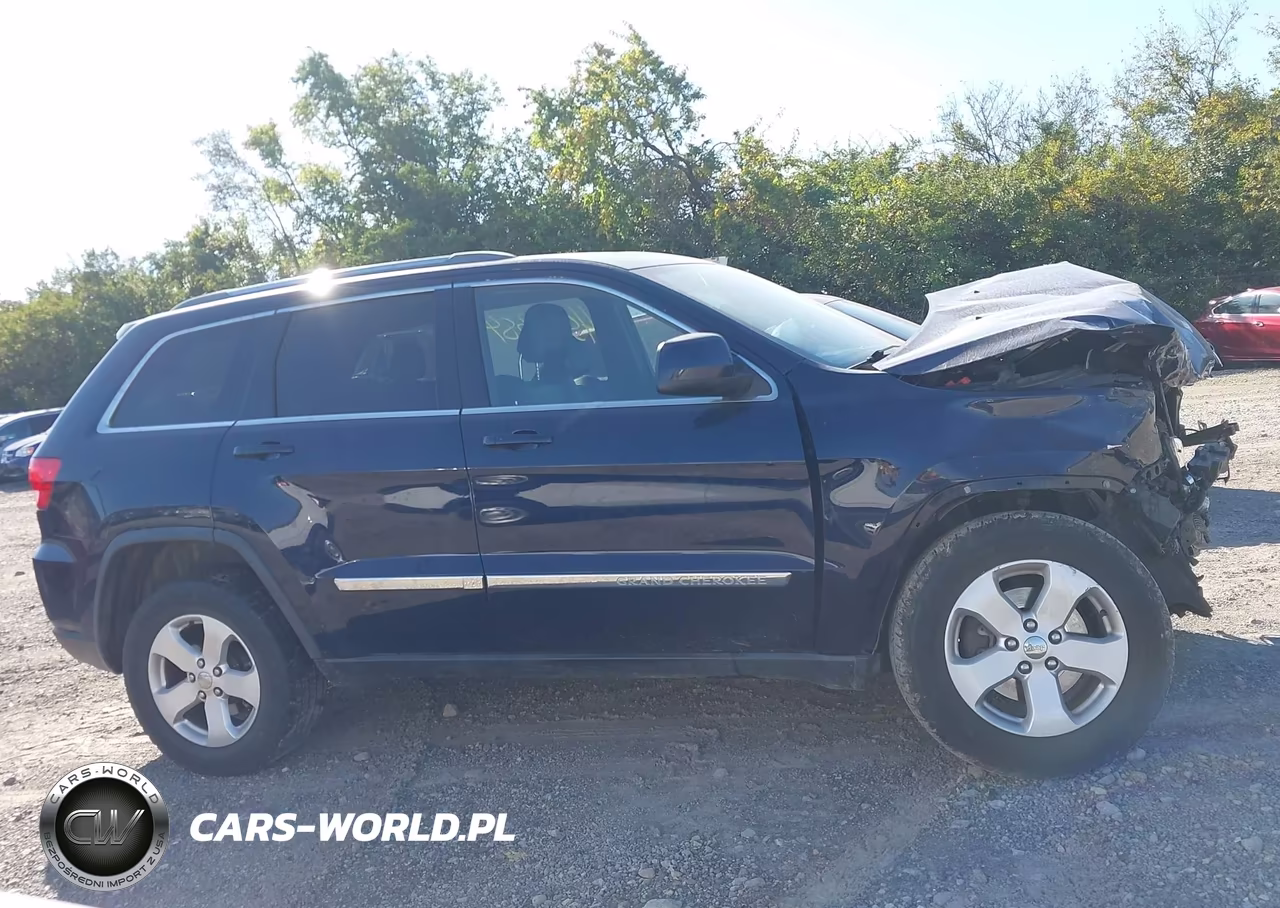 2012 Jeep Grand Cherokee Laredo VIN:1C4RJFAG2CC226837 - 13