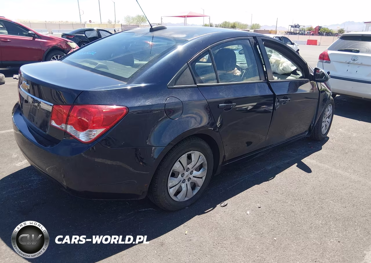 2016 Chevrolet Cruze Limited Ls Auto VIN:1G1PC5SG6G7190376 - 4