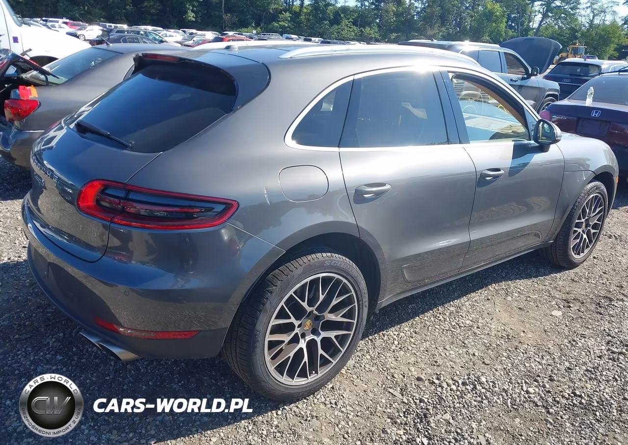 2016 Porsche Macan S VIN:WP1AB2A55GLB55624 - 4