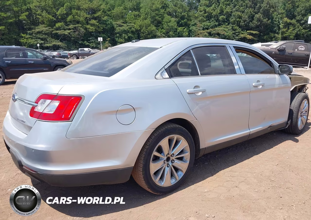 2010 Ford Taurus Limited VIN:1FAHP2FW3AG110013 - 4