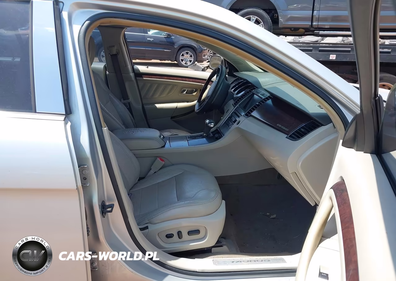 2010 Ford Taurus Limited VIN:1FAHP2FW3AG110013 - 5
