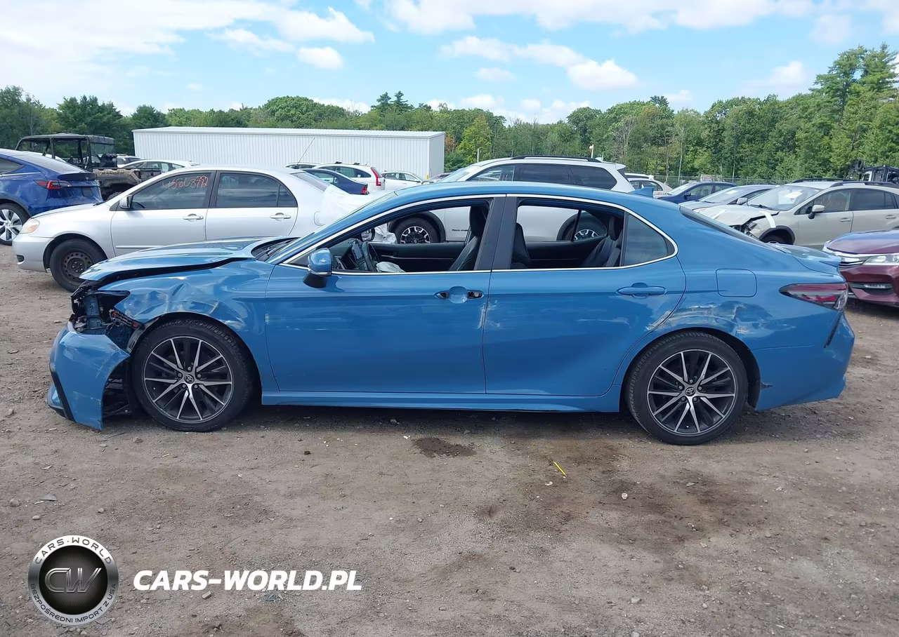 2024 Toyota Camry Se VIN:4T1G11AKXRU252163 - 15