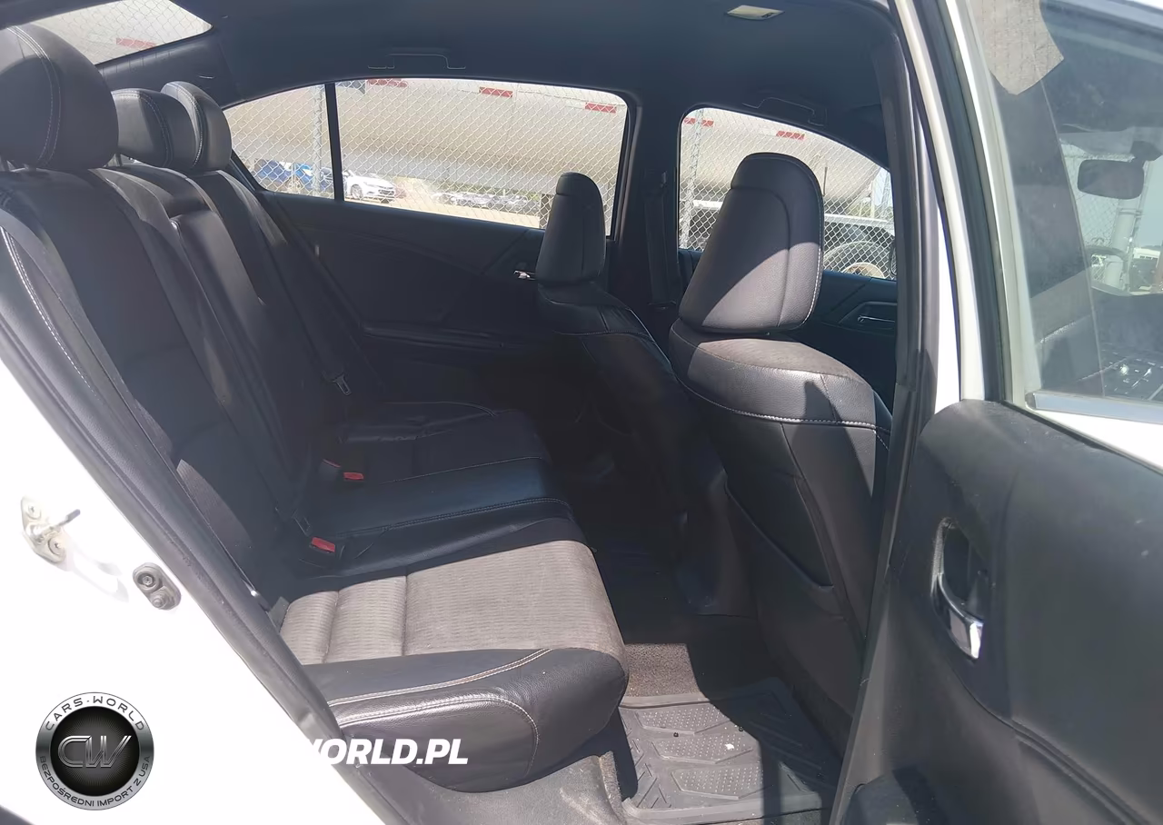 2017 Honda Accord Sport VIN:1HGCR2F52HA026866 - 8