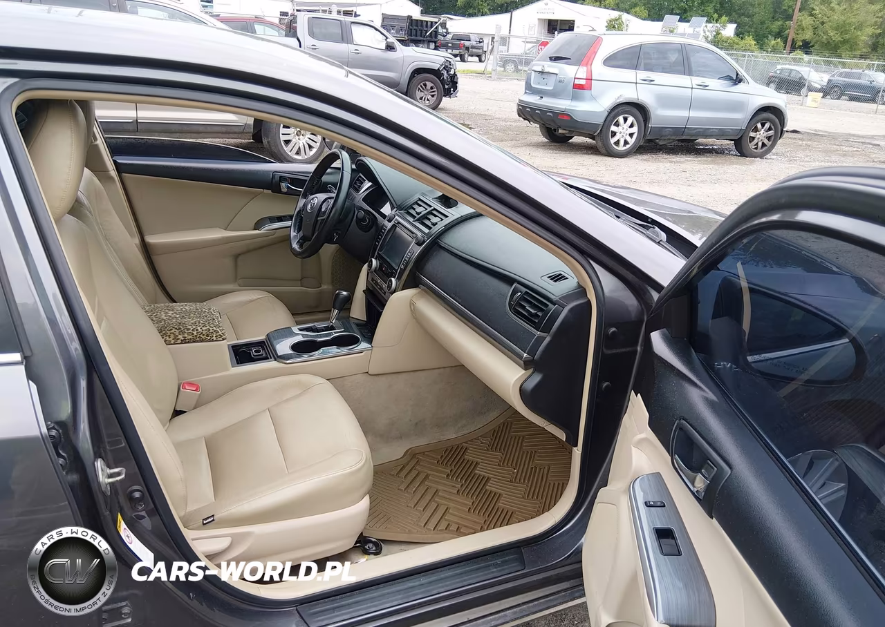 2014 Toyota Camry Hybrid Xle VIN:4T1BD1FK0EU126477 - 5