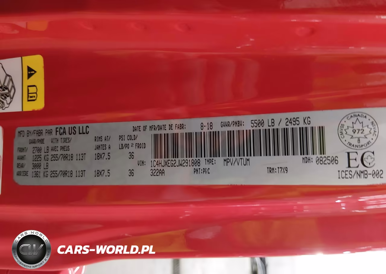 2018 Jeep Wrangler Unlimited Sahara VIN:1C4HJXEG2JW291808 - 9