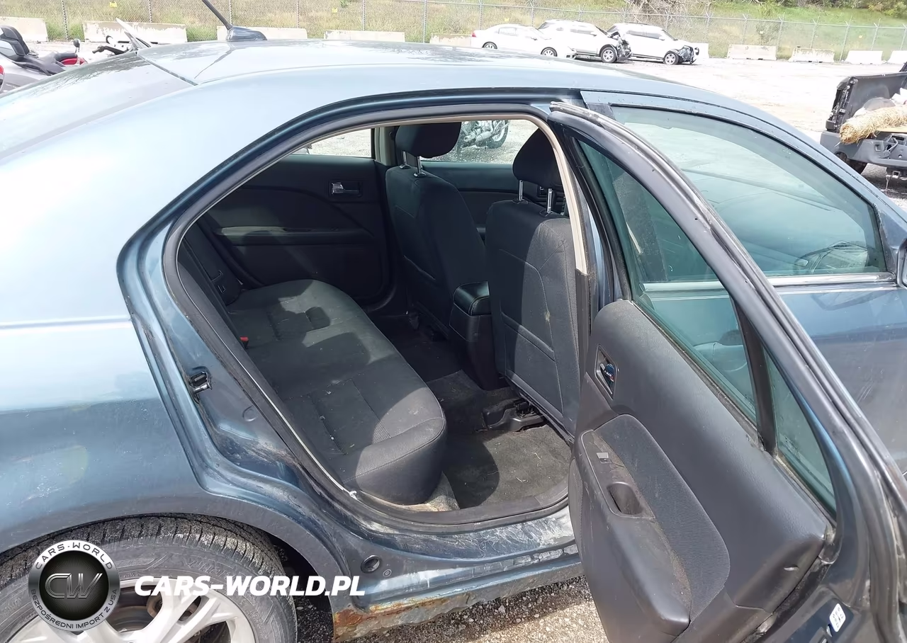 2012 Ford Fusion Se VIN:3FAHP0HA5CR176497 - 8
