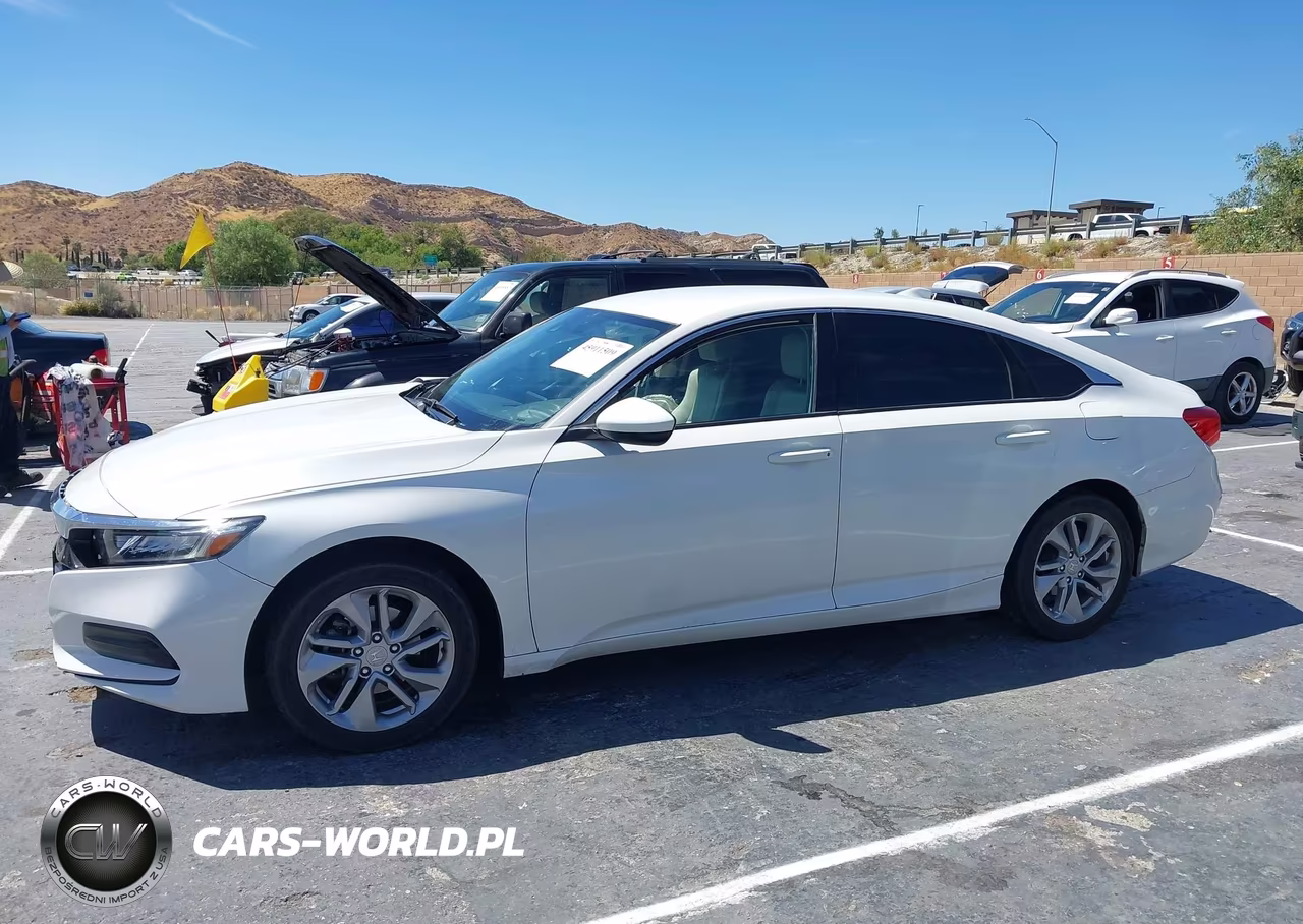 2018 Honda Accord Lx VIN:1HGCV1F14JA049817 - 15