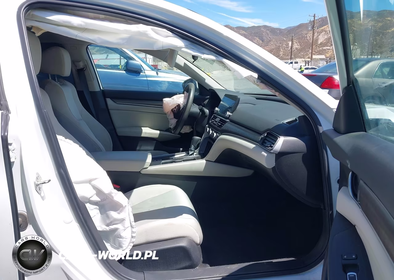2018 Honda Accord Lx VIN:1HGCV1F14JA049817 - 5