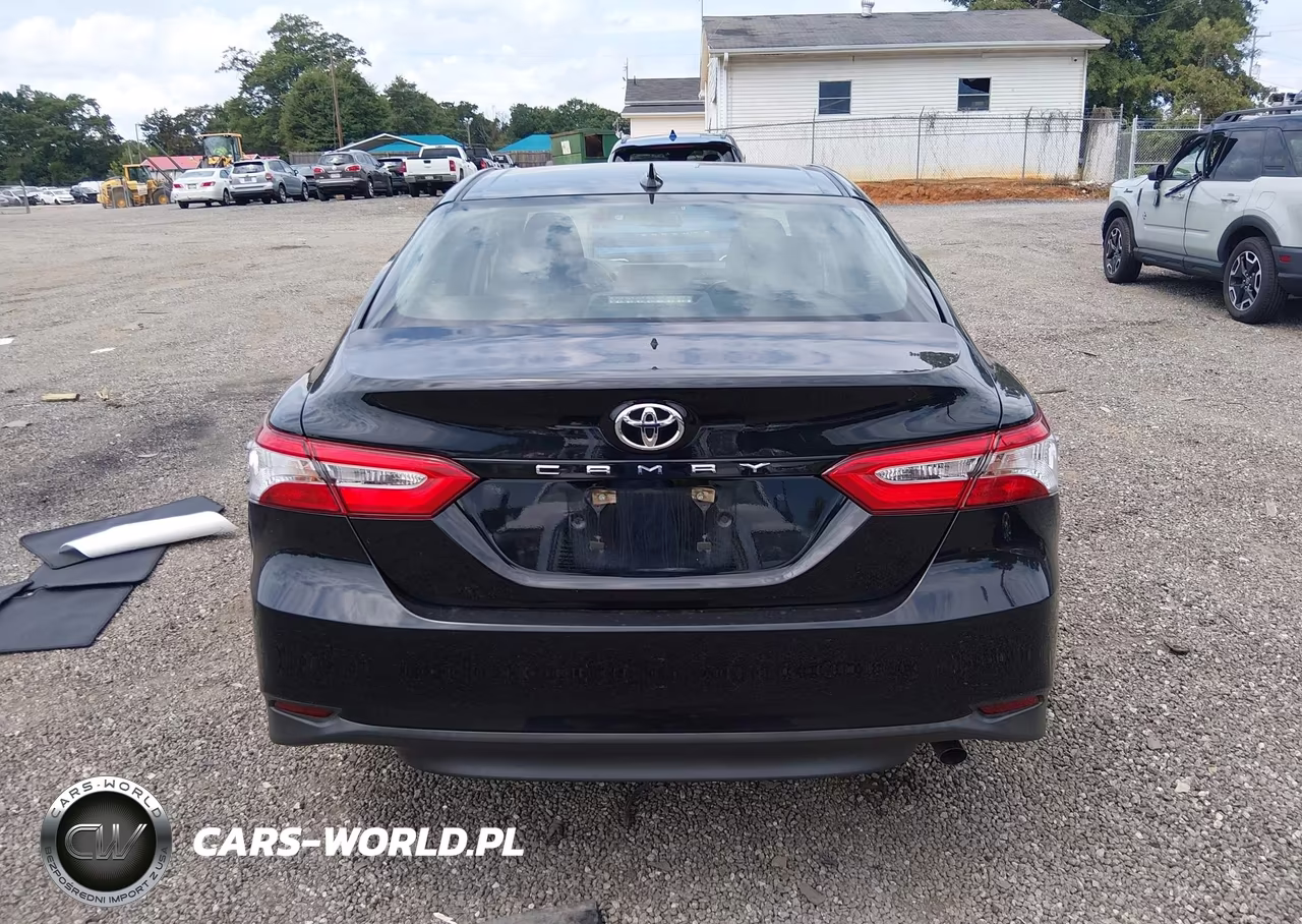 2020 Toyota Camry L VIN:4T1A11AKXLU507682 - 16