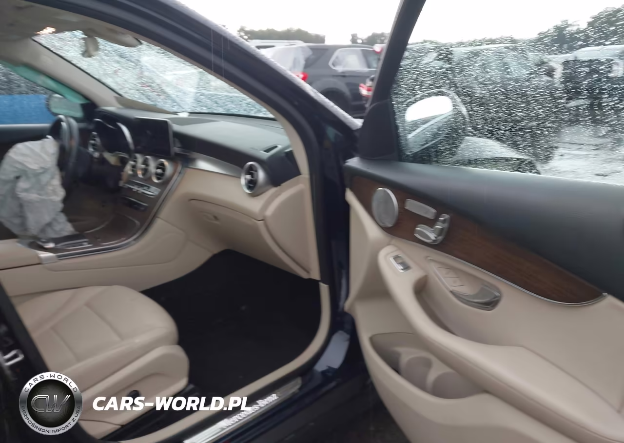 2020 Mercedes-Benz Glc 300 VIN:W1N0G8DB6LF826349 - 5