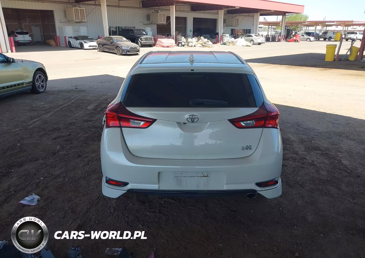 2018 Toyota Corolla Im VIN:JTNKARJE2JJ575390 - 17
