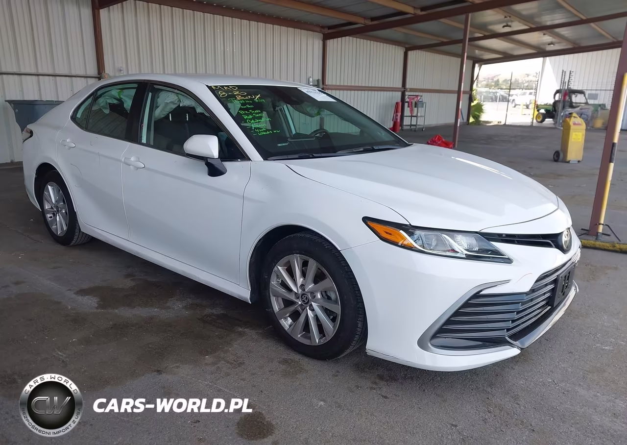 2023 Toyota Camry Le
