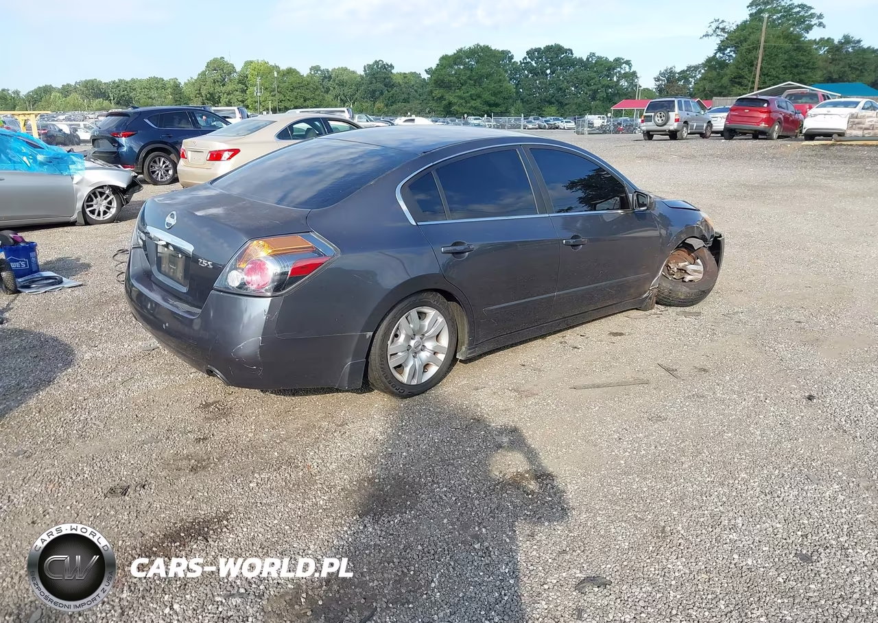2010 Nissan Altima 2.5 S VIN:1N4AL2APXAC181312 - 4