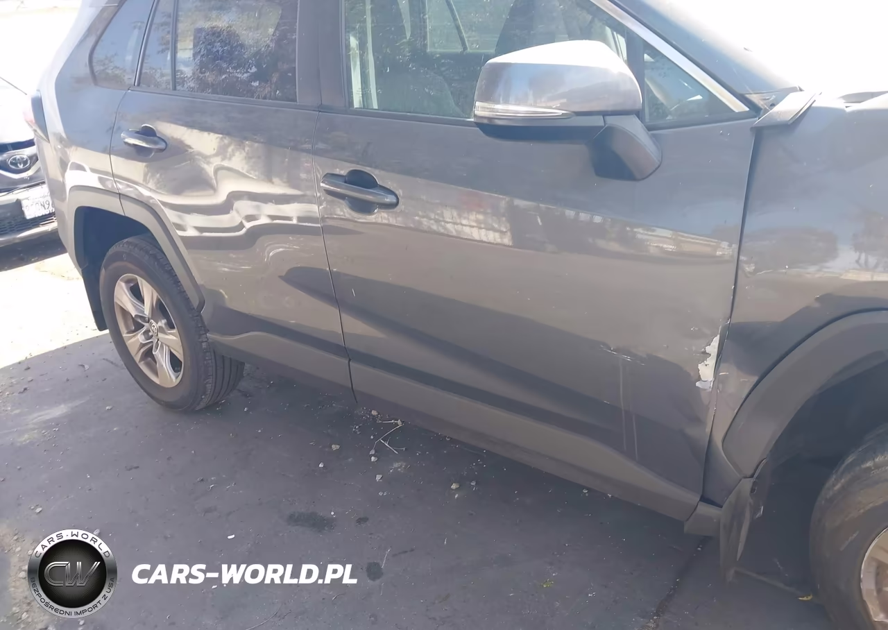 2025 Toyota Rav4 Xle VIN:2T3W1RFV6SW406586 - 13