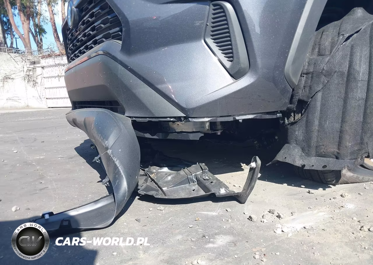 2025 Toyota Rav4 Xle VIN:2T3W1RFV6SW406586 - 18