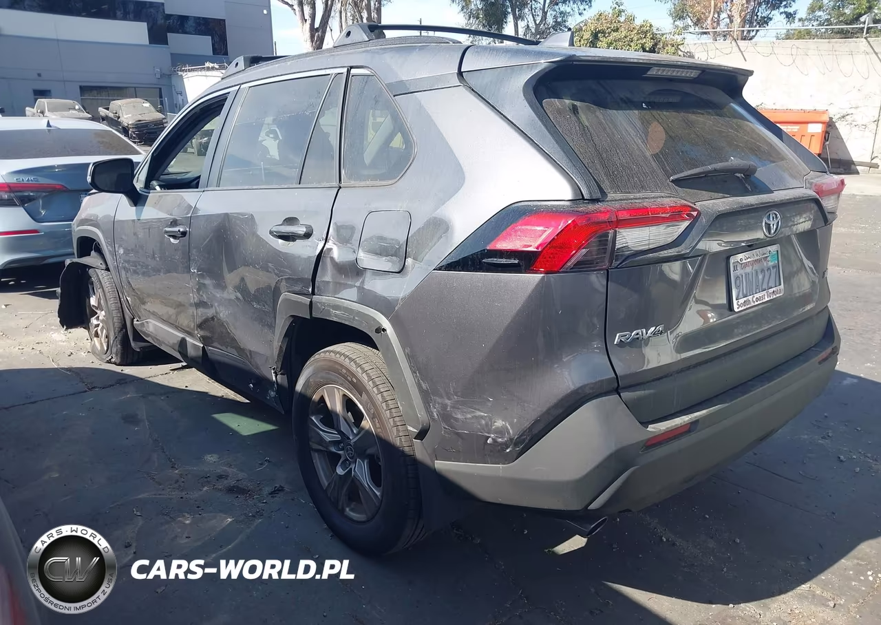 2025 Toyota Rav4 Xle VIN:2T3W1RFV6SW406586 - 3