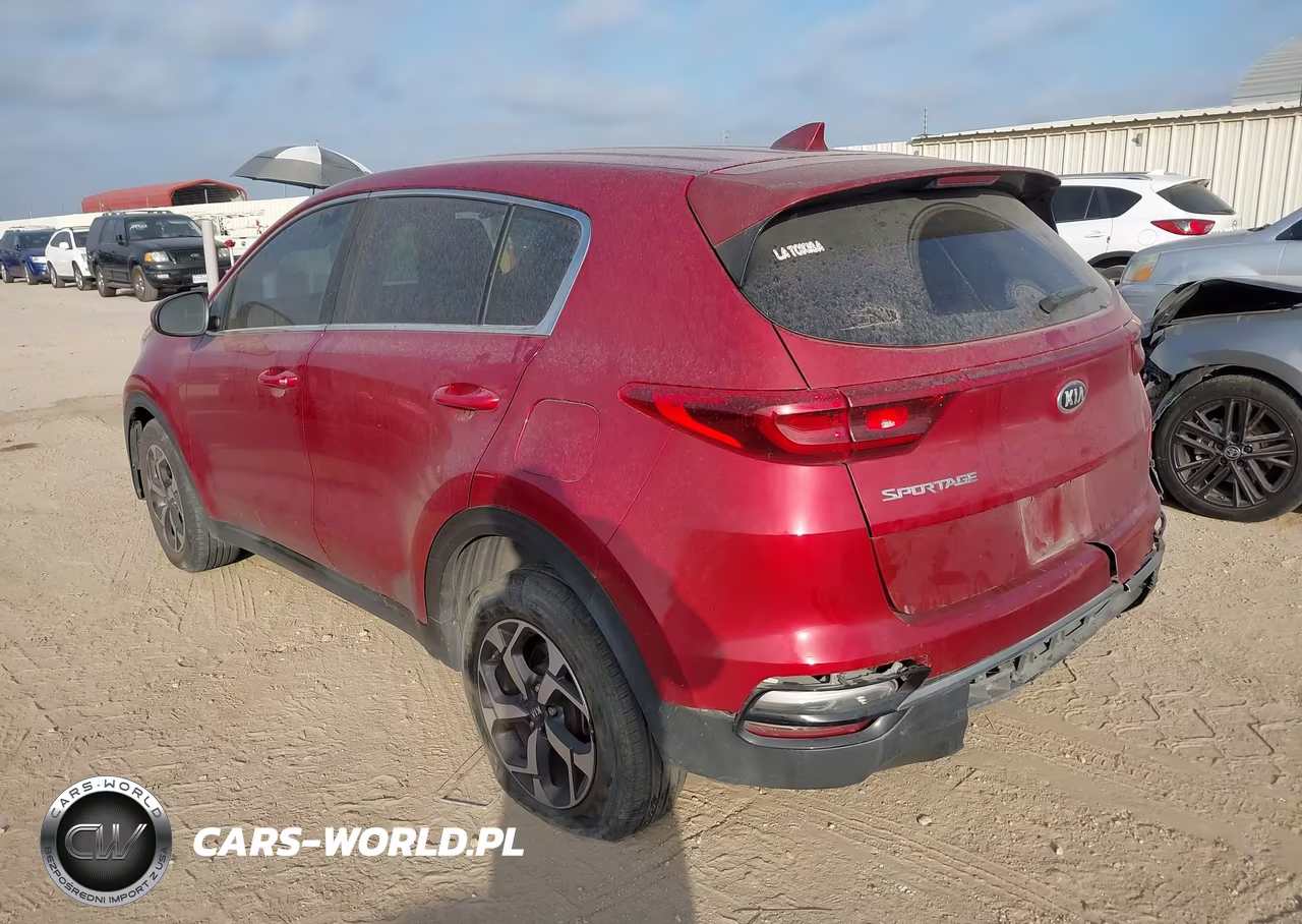 2020 Kia Sportage Lx VIN:KNDPM3AC2L7637447 - 3
