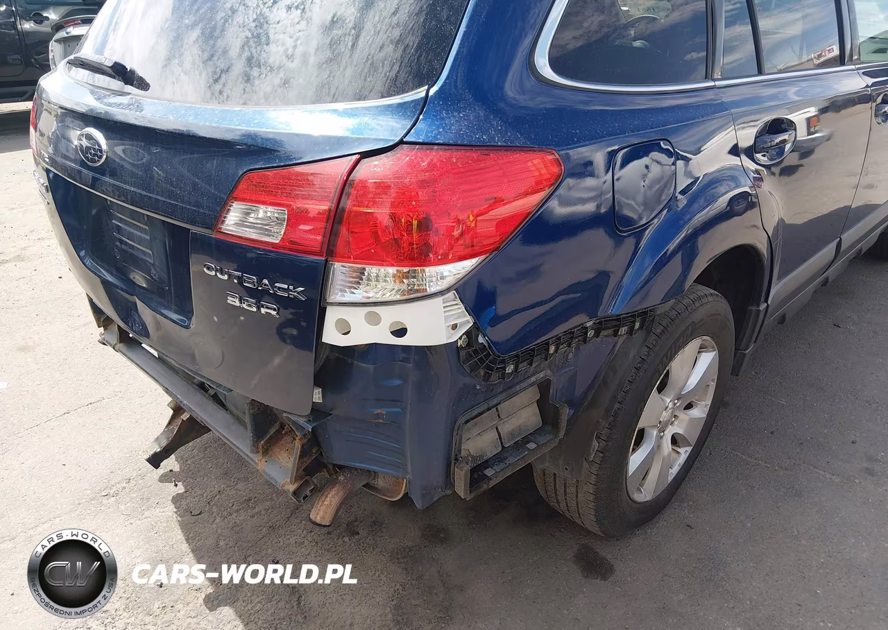 2011 Subaru Outback 3.6R Premium VIN:4S4BRDGC1B2391300 - 13
